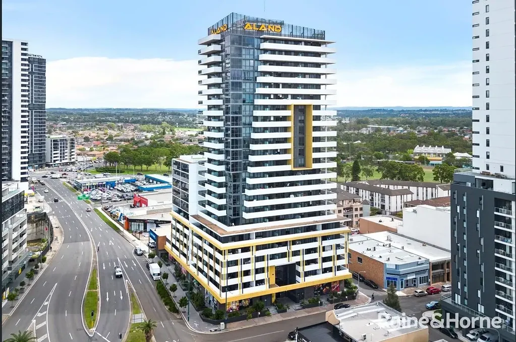 Two Bedroom Apartment In Convenient Location