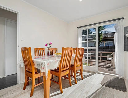 1/32 Beaumaris Way, Conifer Grove, Papakura, 3部屋, 1バスルーム, House
