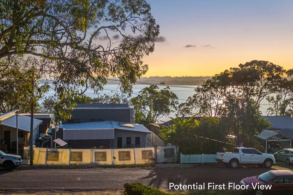 Buff Point 981sqm of potential with water views