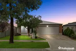 32 Parkleigh Drive, Kurunjang