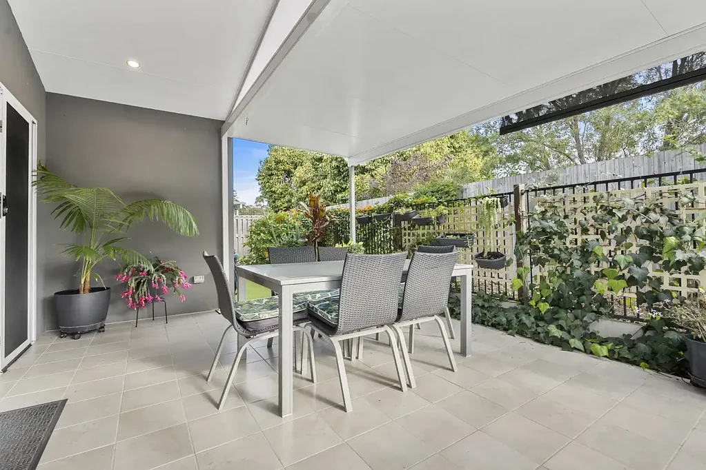 Burpengary East 2房  Immaculate Haven - Quiet Location