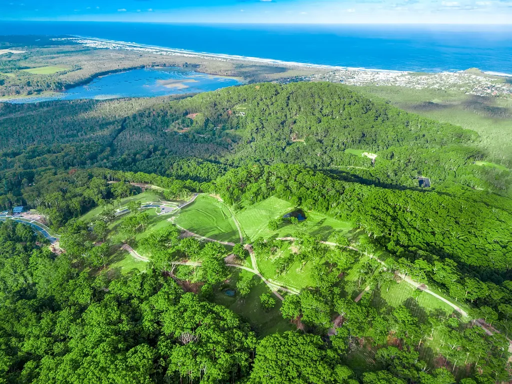 Tanglewood EMERALD MOUNTAIN - ON TOP OF THE WORLD