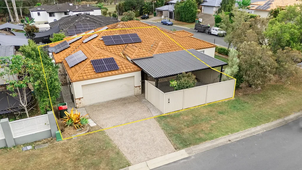 Molendinar 3房  Superbly Located! Ideal for First Home Buyers, Downsizers & Investors!