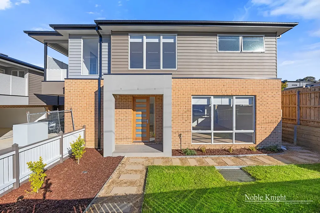 Brand New, Spacious & Stylish – 3 Bed, 2 Bath, 2 Living Areas