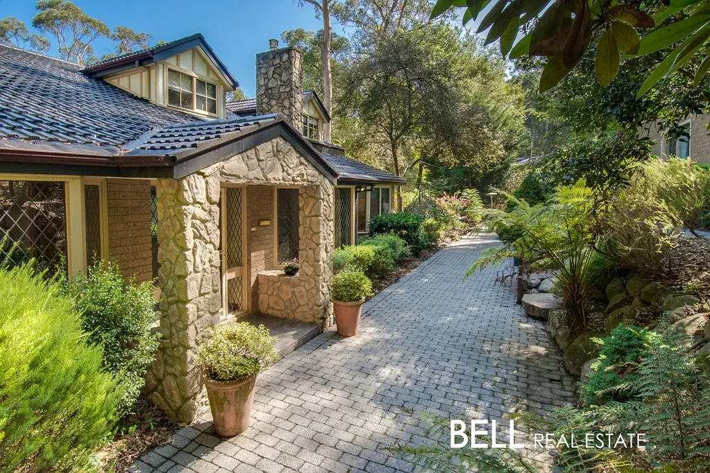 Tecoma 5غرفة نوم Picture Perfect Multigeneration Sanctuary Opposite the Forest on ½ Acre