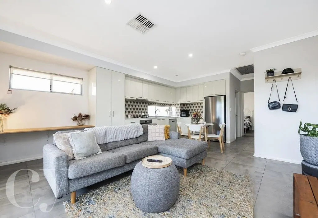 Stylish, Low-Maintenance Apartment Living Close to Everything