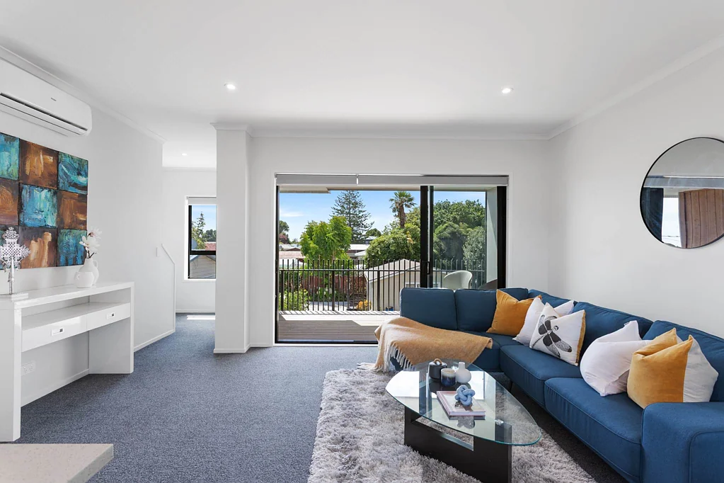 Te Atatu Peninsula 3 Bedroom All Offers Considered
