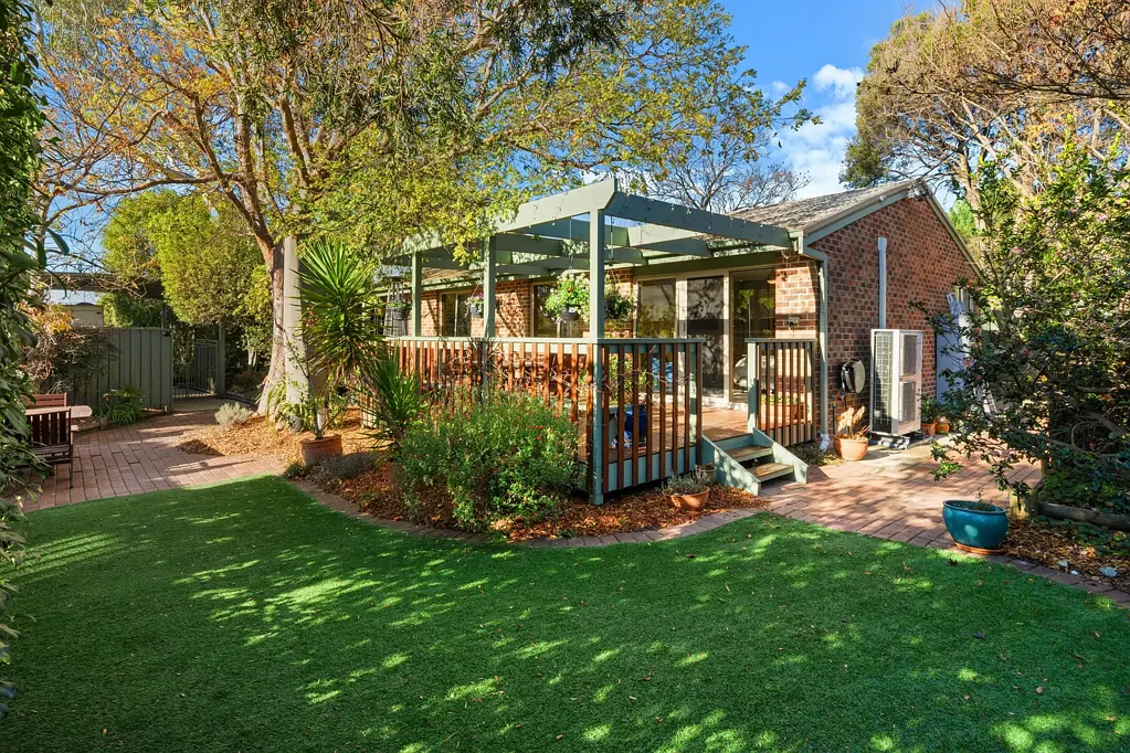 Gowrie 4ห้องนอน Charming 4-Bedroom Home with Ideal North-Facing Living