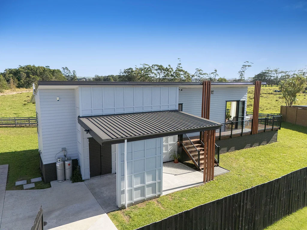 Parakai 3Habitaciones Modern Home with Stunning Rural Outlook