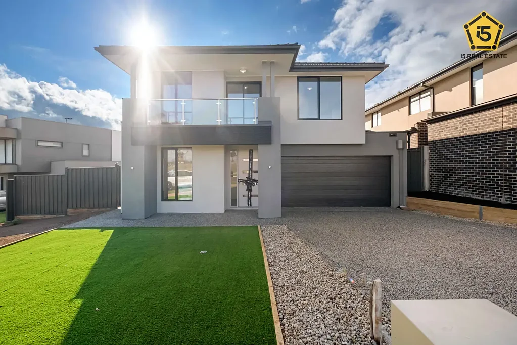 Brand New Designer Home | Multiple Living Areas | Prime Truganina Location