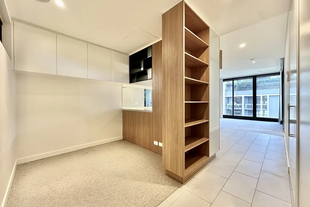 Ryde Garden!! Stunning ONE Bedrooms Apartment For Rent!!
