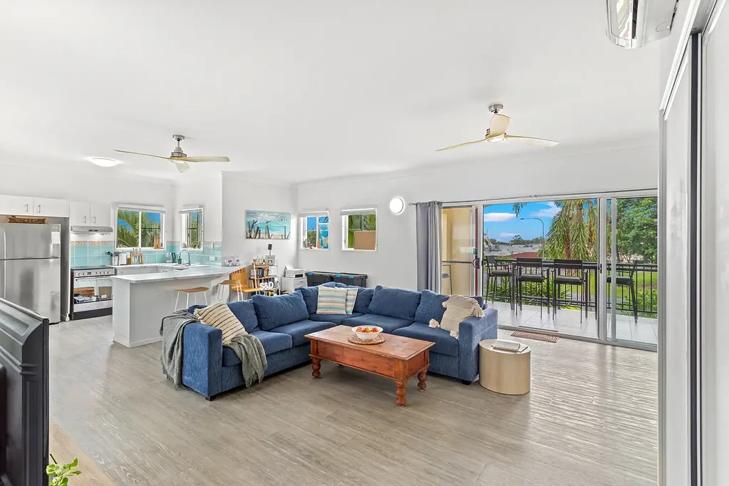 19/20 Island Drive, Cannonvale, QLD 4802