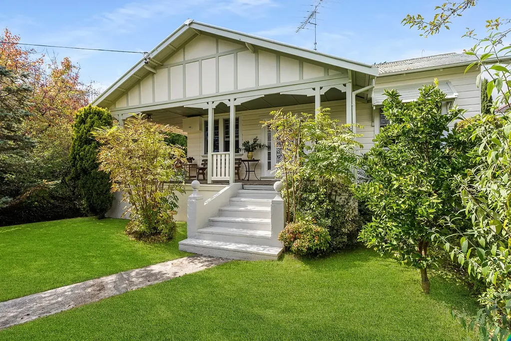 Moss Vale 3房  A Peaceful Garden Retreat with Walk-to-Town Convenience