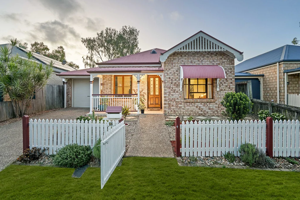 30 Regents Circuit, Forest Lake, QLD 4078