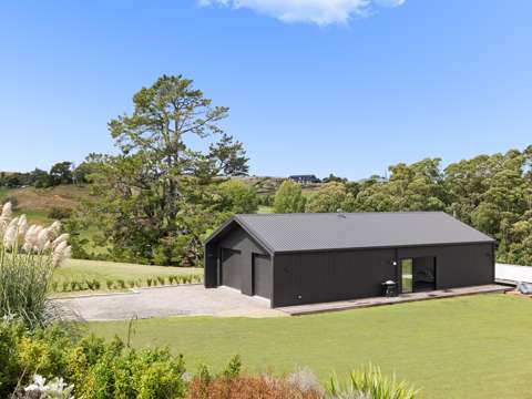 Te Puna Premium section with sleek accommodation
