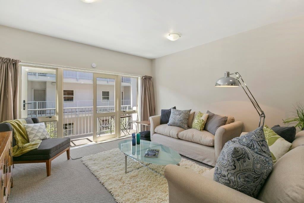 110/72 Herald Street, Berhampore, Wellington, 2 ห้องนอน, 1 ห้องน้ำ