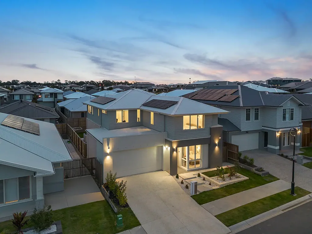 Greenbank 5部屋 Near-New Prestige Brighton Home in Everleigh Estate, Greenbank