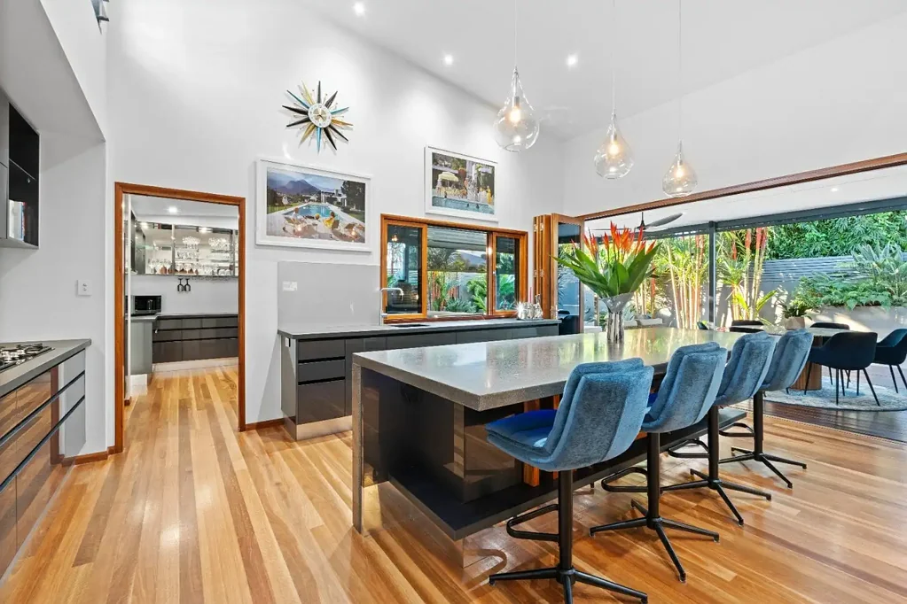 Parramatta Park 3 Bedroom Modern Sophistication Meets Inner-City Convenience