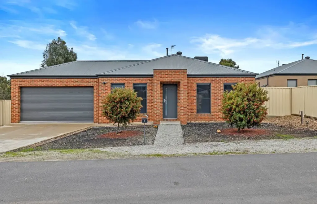 1/26 Albert Street, Long Gully, VIC 3550