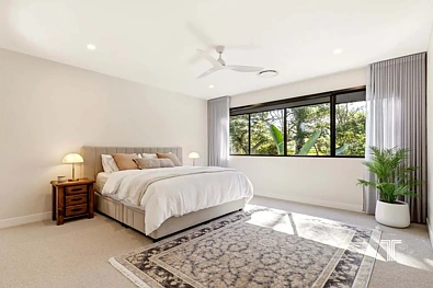 11 Octantis Street, Coorparoo, QLD 4151, 5房, 4浴, House