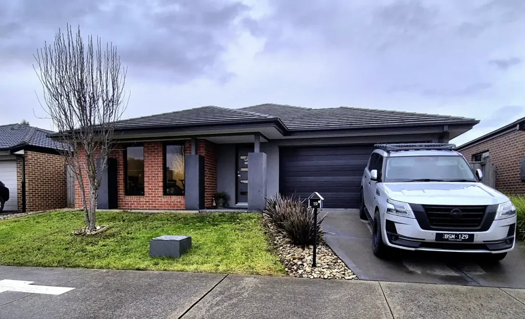 Beveridge 4ਬੈੱਡਰੂਮ Perfect for First-Home Buyers, Families & Investors - Walk to Schools, Coles & the Clubhouse!
