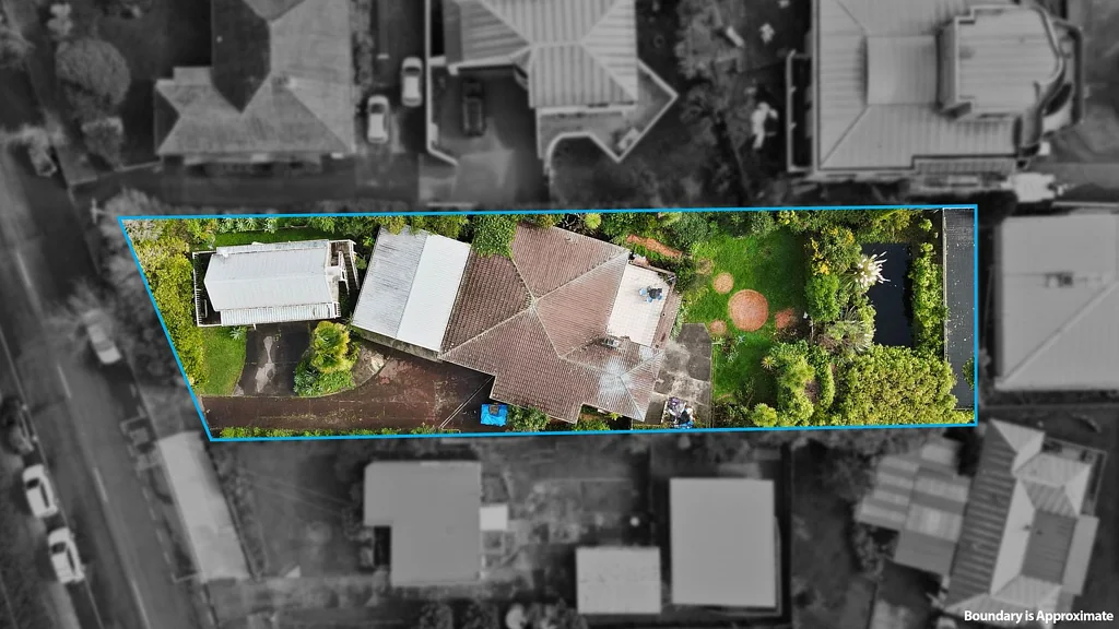 Glen Eden 5房  The Ultimate Development Potential!