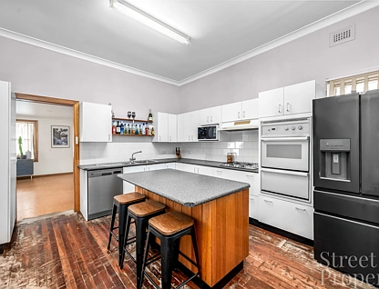 381 Glebe Road, Merewether, NSW 2291, 3房, 2浴, House