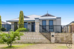 8 Salome Crescent, Lakelands