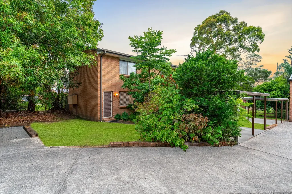 1/8 Cognac Court, Kingston, QLD 4114