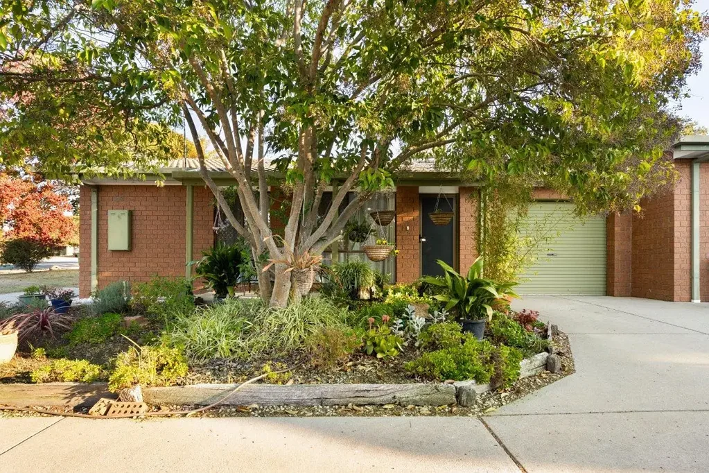 1/22 Mcewen Crescent, West Wodonga, VIC 3690