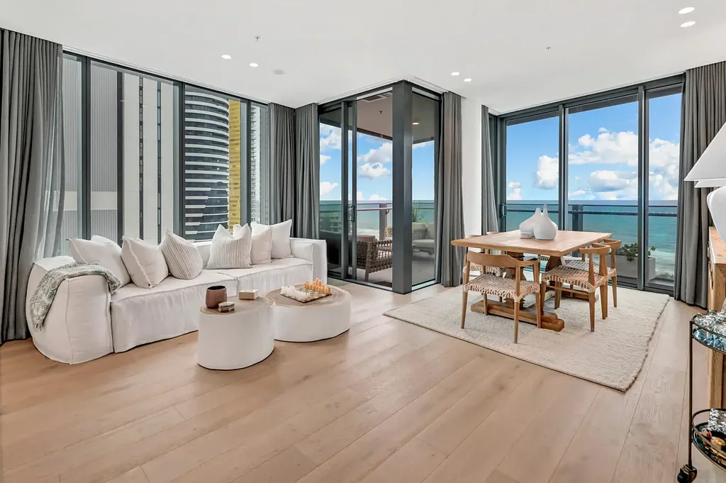 1701/12 Philip Avenue, Broadbeach, QLD 4218
