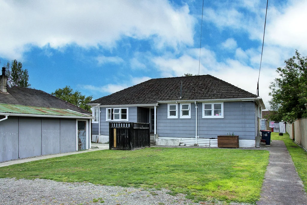 Lansdowne 3房  Vendor Ready to Move – Opportunity in Landsdowne