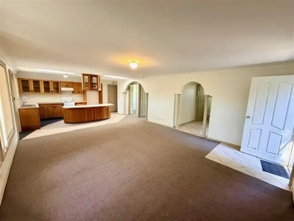 For Rent – Charming Half House in Mount White