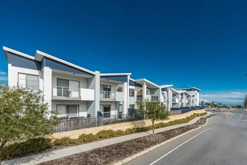 Your Gateway to Style and Convenience - Please book to view