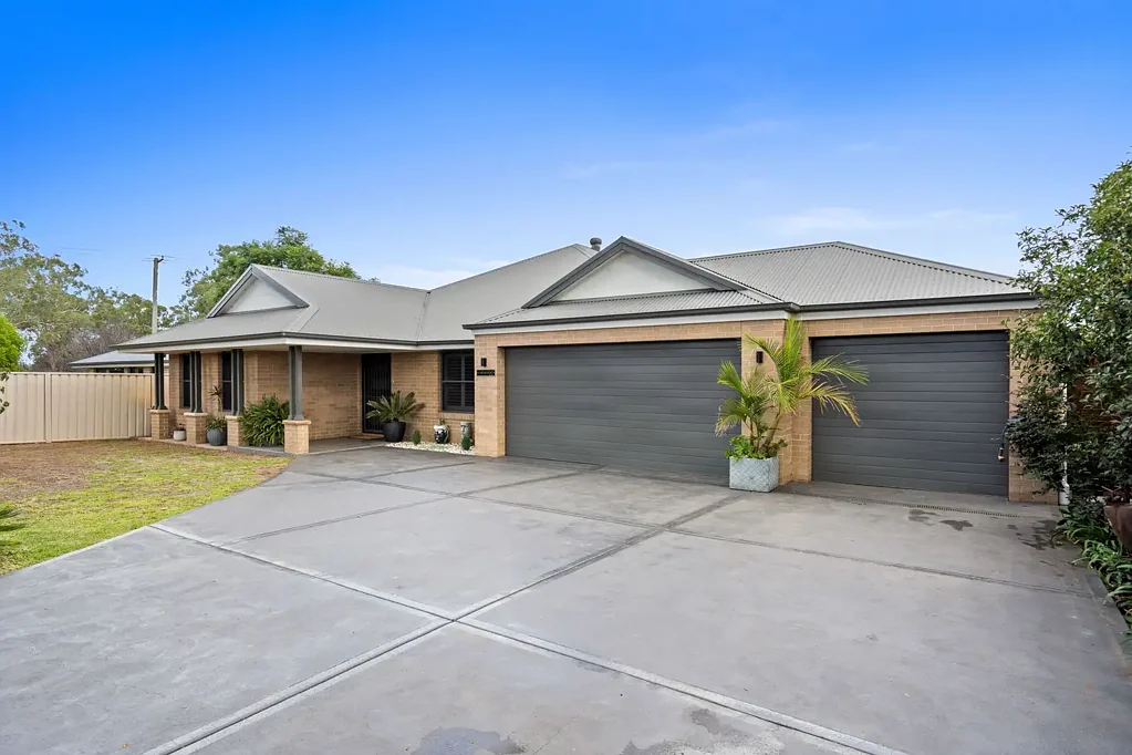 4 Satur Road, Scone, NSW 2337