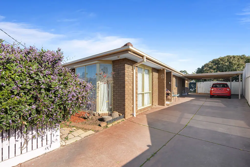 6 Dampier Court, Epping, VIC 3076