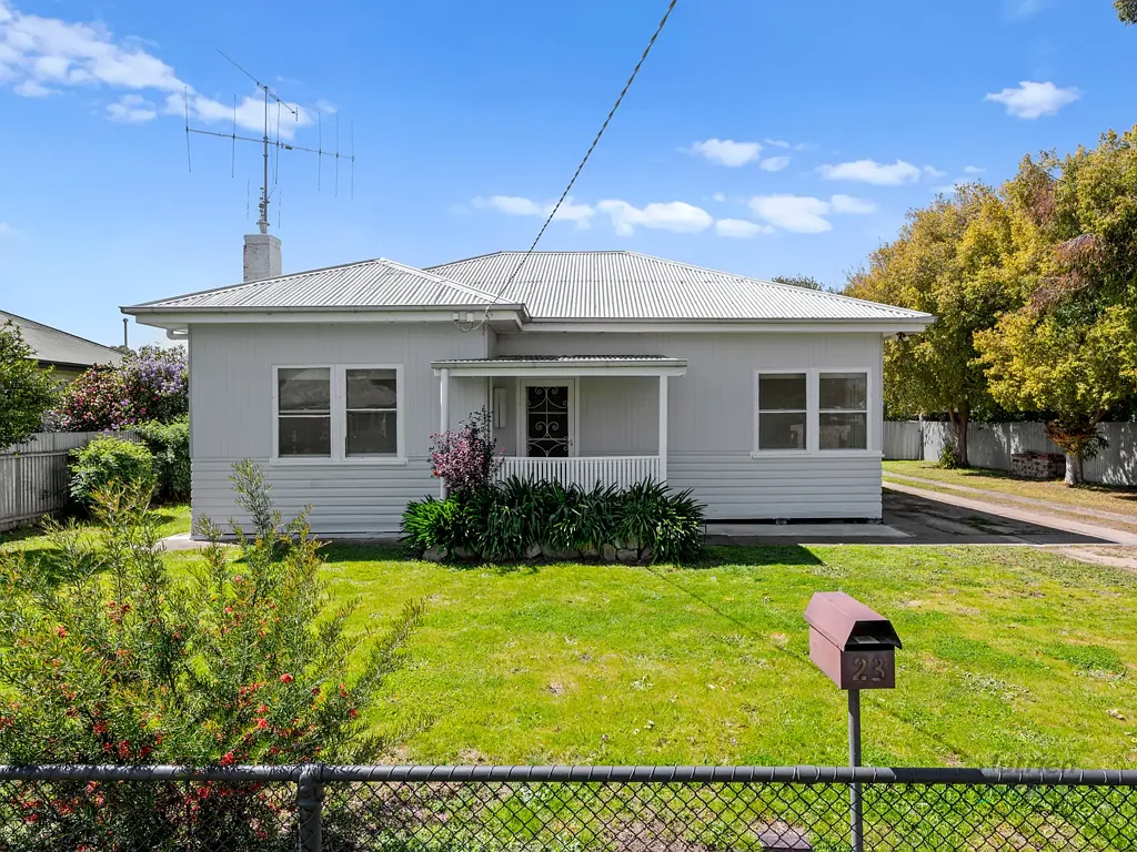 23 Lewis Street, Euroa, VIC 3666