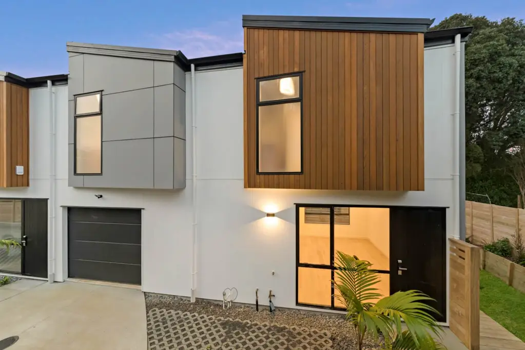 Greenlane 4 Bedroom Elegance and convenience