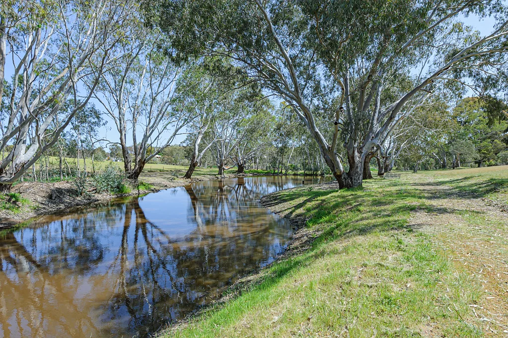 224 Smith Road, Bullsbrook, WA 6084
