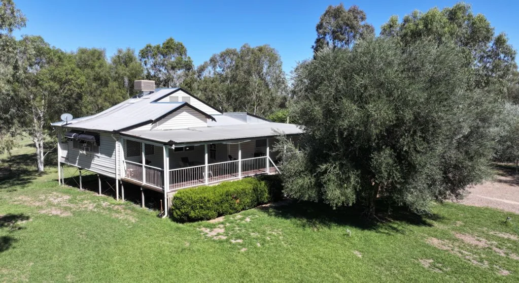 Moree 3Moenga Private Block In Greenbah!