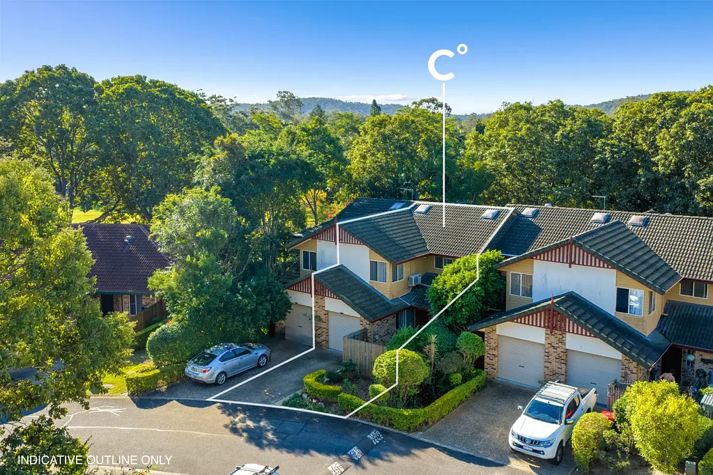 Nerang 3 Bedroom House sized living, park frontage and a whole lot less maintenance