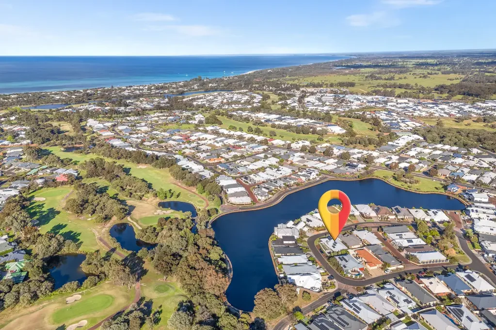 Dunsborough 4Moenga Luxury Living Meets Effortless Style