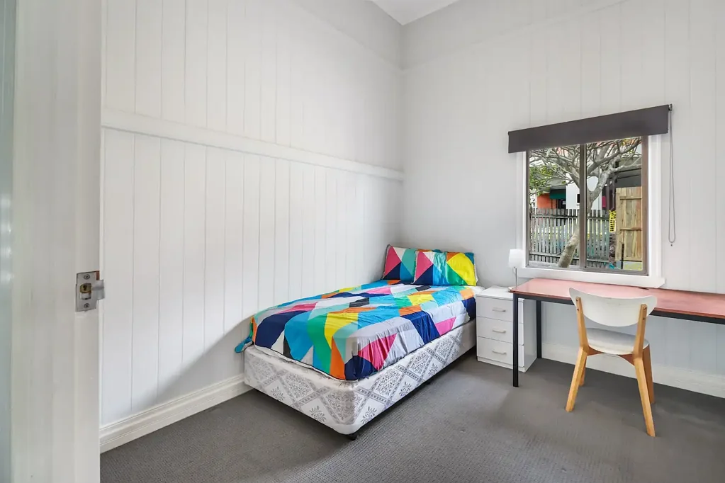 Furnished Room in Greenslopes – Apply to Arrange Inspection