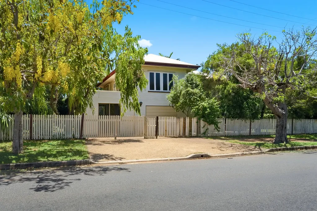 423 Dean Street, Frenchville, QLD 4701