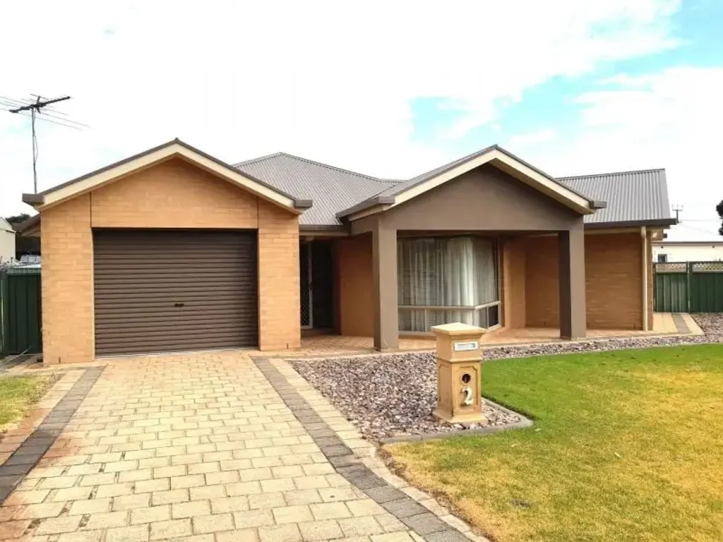2 Bellinger Street, Millicent, SA 5280