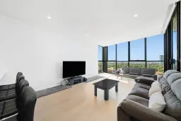 1026/1 Maple Tree Road, Westmead