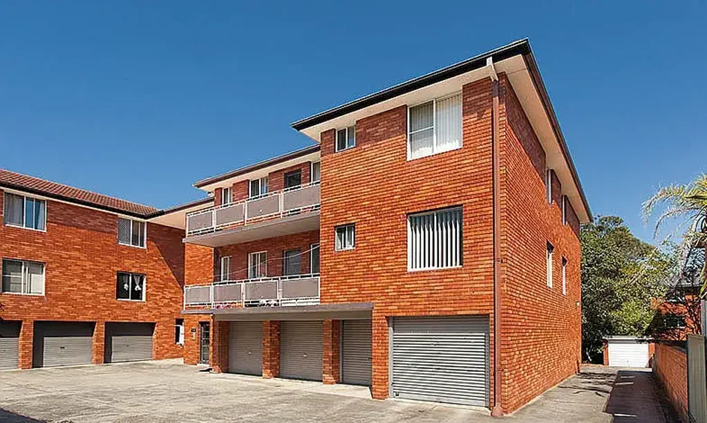 COMFORT AND CONVENIENCE 2- BEDROOM HOME
