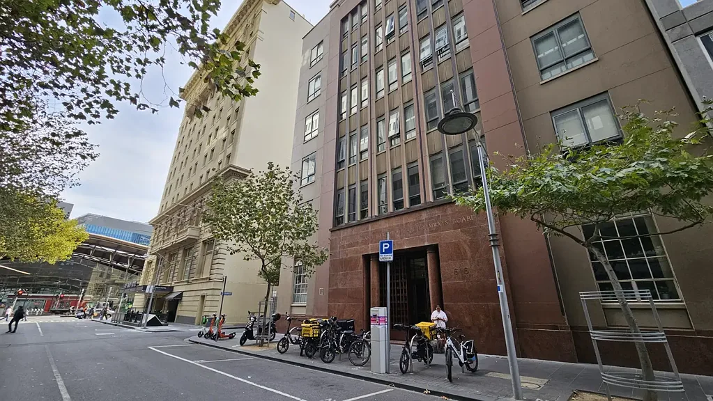 VERY LARGE,  FLEXIBLE TERM, FURNISHED OPTION