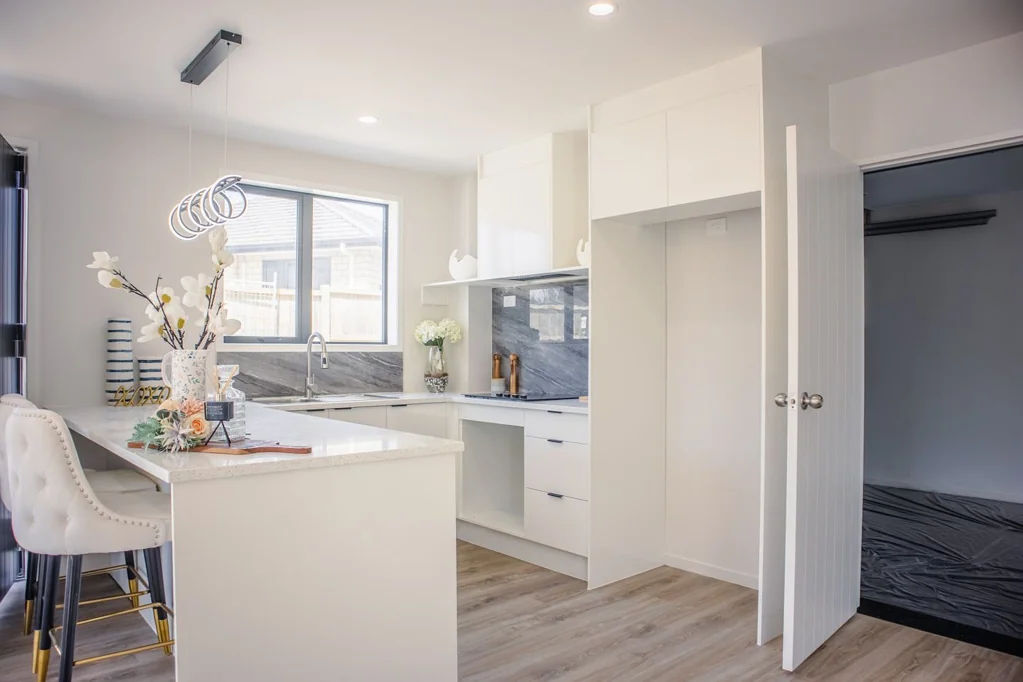Manurewa 3Moenga Contemporary Comfort & Convenience