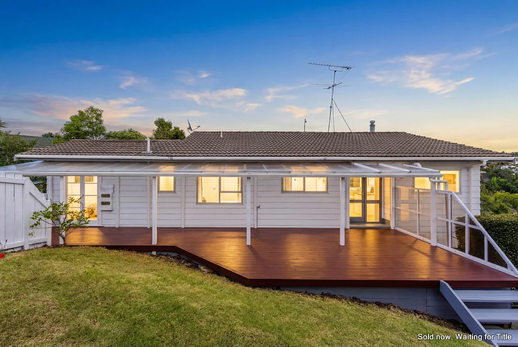 Browns Bay 5房  Spacious Family Home- Rangi Zone